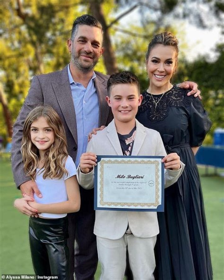 American businessman Anthony Bugliari share 5 children with his wife Catherine; How is their Married Life?
