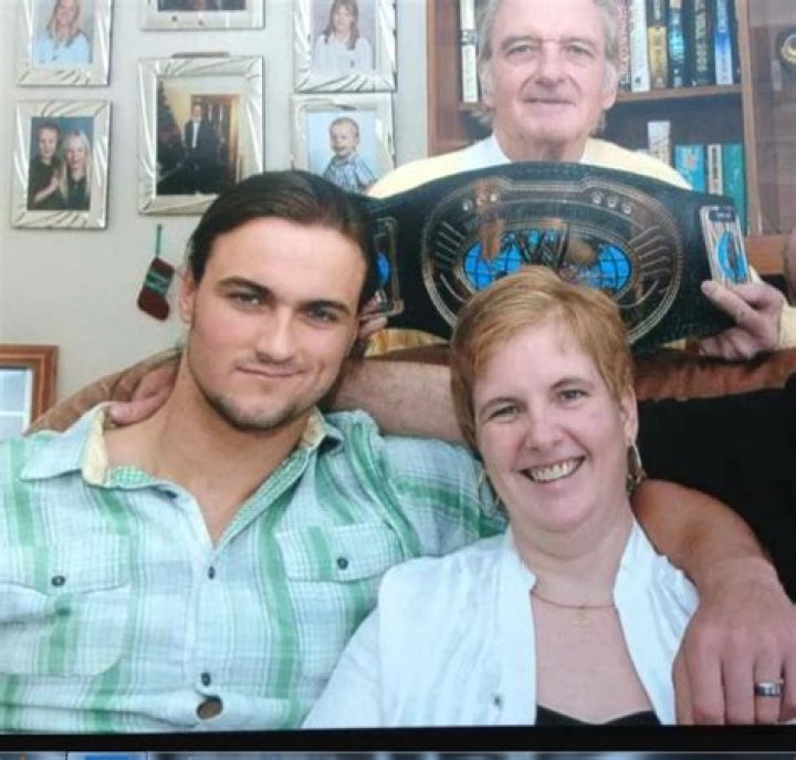 Angela Anne Galloway: What happened to Drew McIntyre's mother?