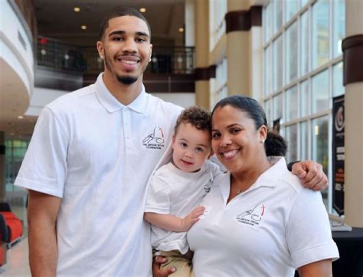 Ella Mai parents: Meet George Morse