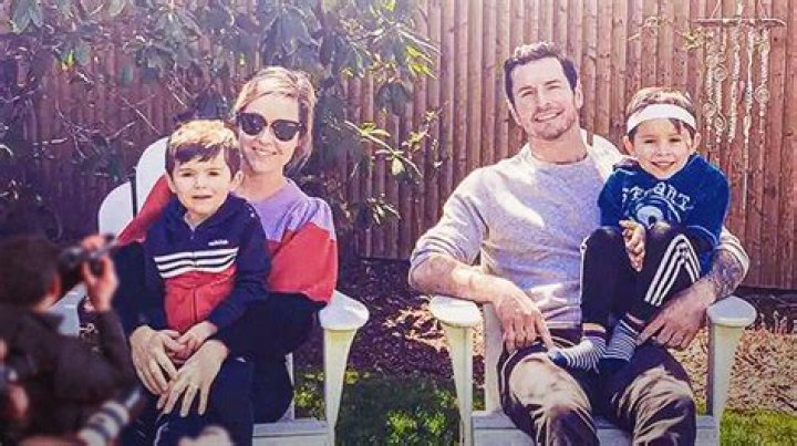 Haason Reddick family, wife, children, parents, siblings
