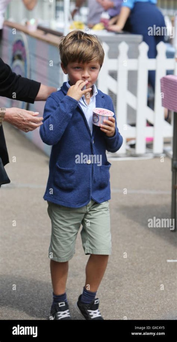 Harry James Baldwin: Facts about Holly Willoughby's Children