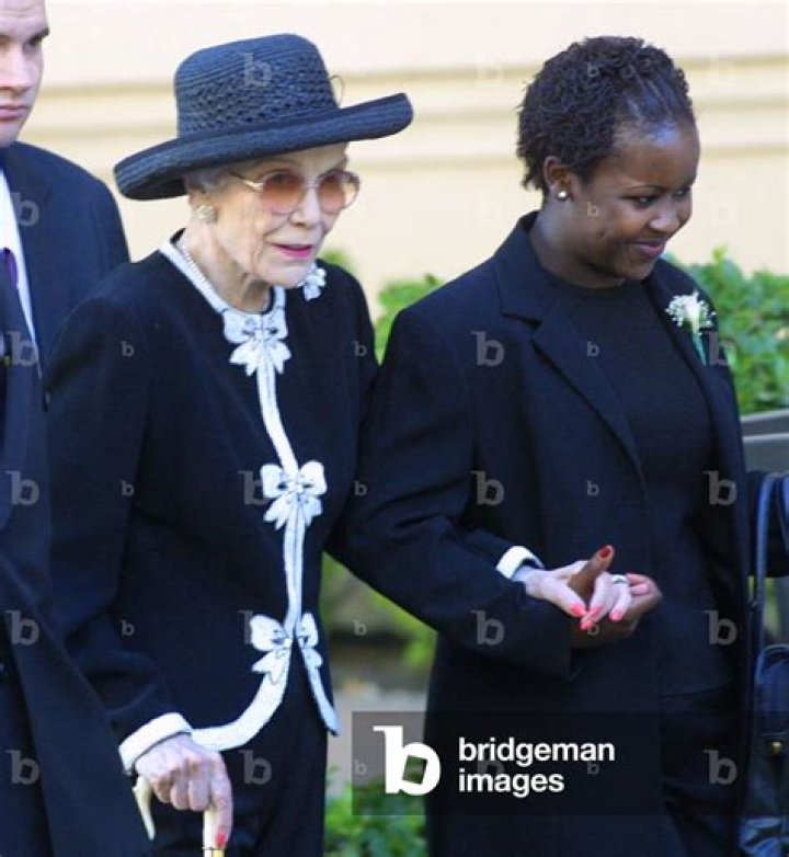 Hollywood actress, Reagan's first wife Jane Wyman dies