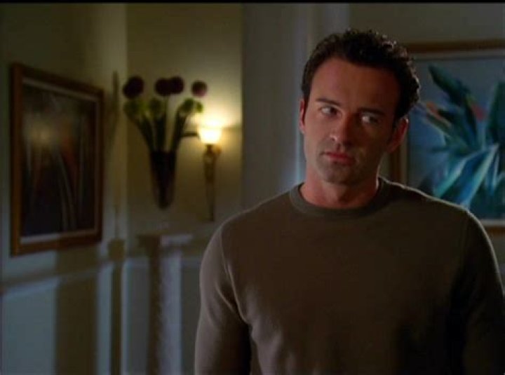 Julian McMahon's Parkinson's Journey Revealed