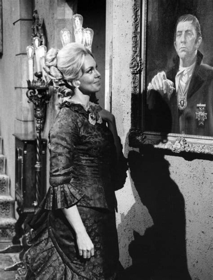 Lara Parker net worth: Dark Shadows actress wealth explored