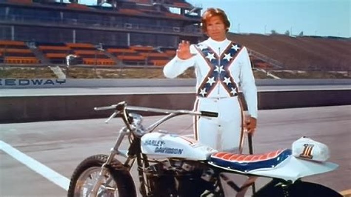 Meet Kelly Knievel, Tracey Knievel, Alicia Knievel