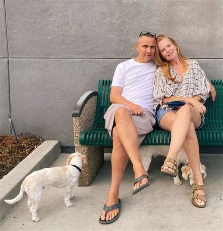 Richard Merkell: Who is Patsy Palmer's husband?