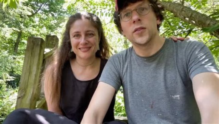 The Married Couple, Anna Strout & Jesse Eisenberg Are Raising A Baby Boy, Banner After On-And-Off Relationship