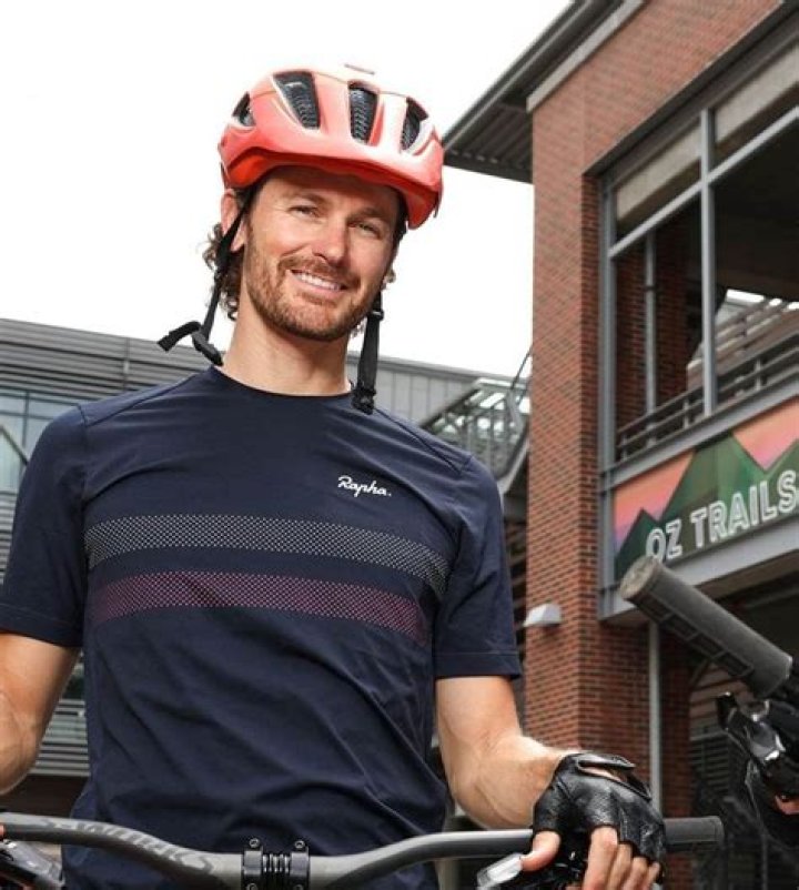 Unveiling Steuart Walton's Fortune: A Journey To Billions