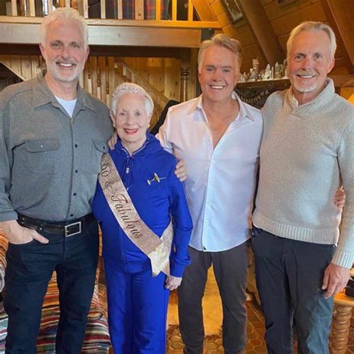 Unveiling The Extraordinary Legacy Of Shirley Jones's Grandchildren: Discoveries And Insights