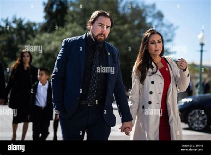 Unveiling The Role Of Eli Crane's Wife: Discoveries & Insights