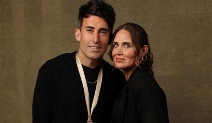Who is Phil Wickham's Wife Julian Mallory Plotnik ? Know His Realtionship, Siblings, And Net Worth